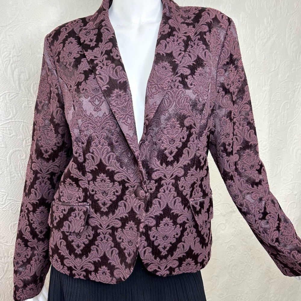 Apostrophe Fits 14 Luxury is a State of Mind Plum Damask Brocade Blazer